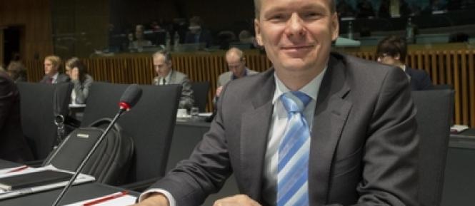 Rada_envi_Lux Cropped.jpg