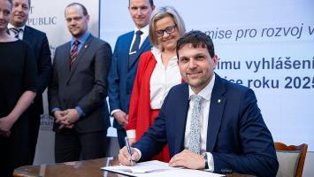 mzp_vesnice_roku_hladik01.jpg