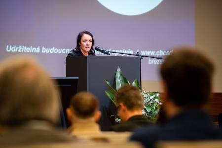 konference 024