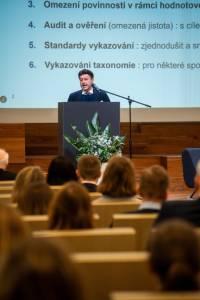 konference 033