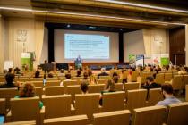 konference 051